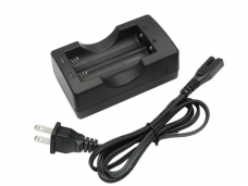 XXC-4.2V1A 18650 Li-ion Battery Charger (US Plug)